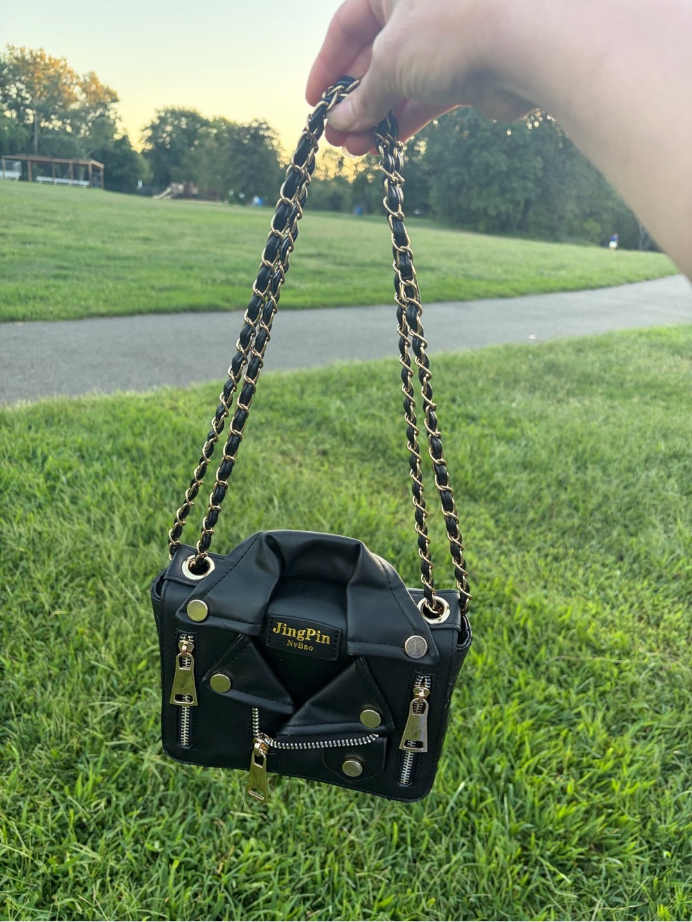 Black Chain-Handle Women's Shoulder Bag